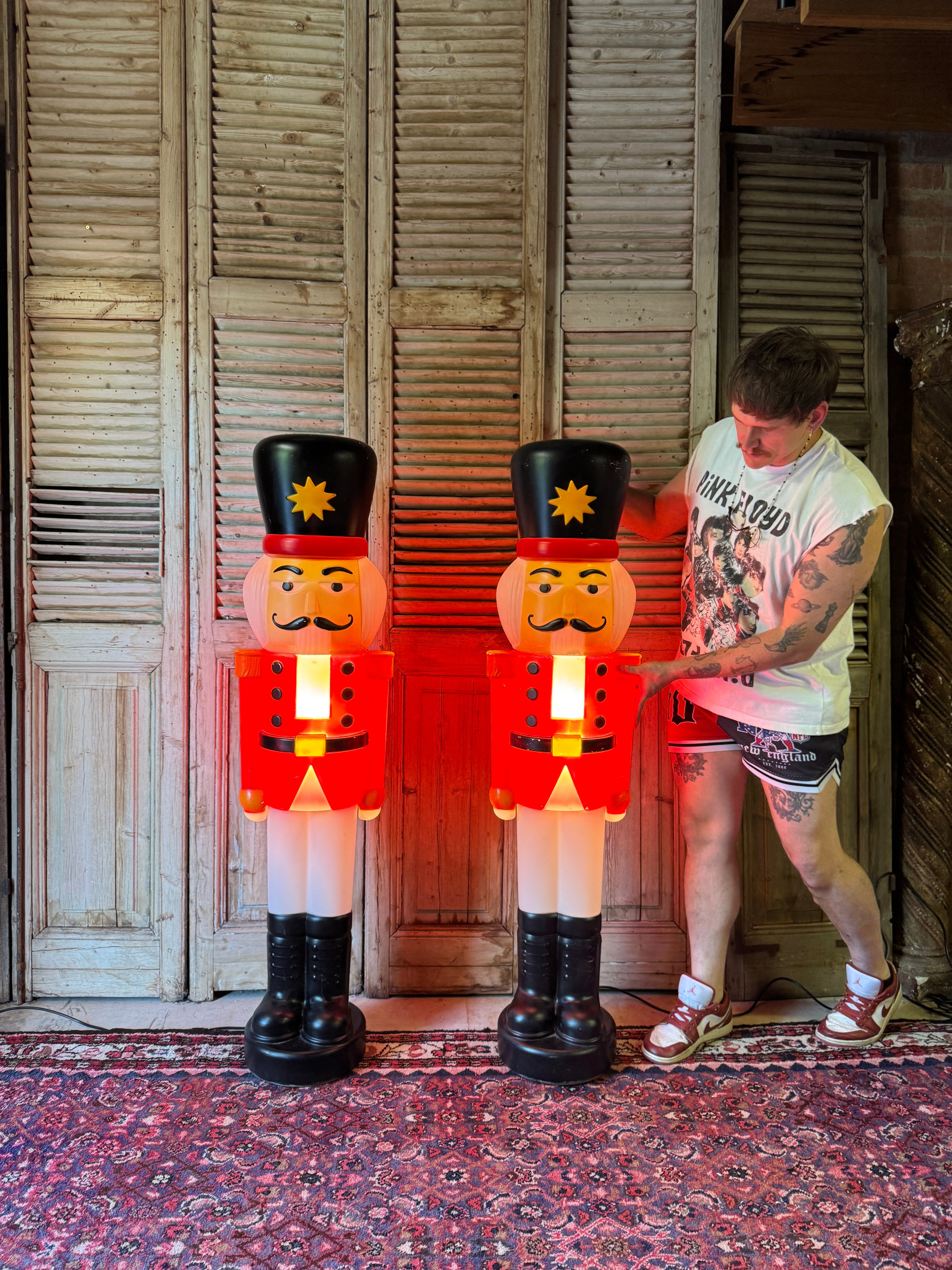 Vintage Light Up Nutcracker Pair