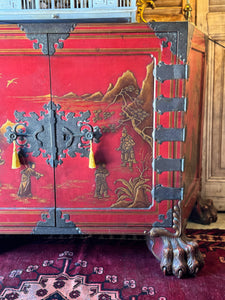 Late 19th Century English Chinoiserie Cabinet