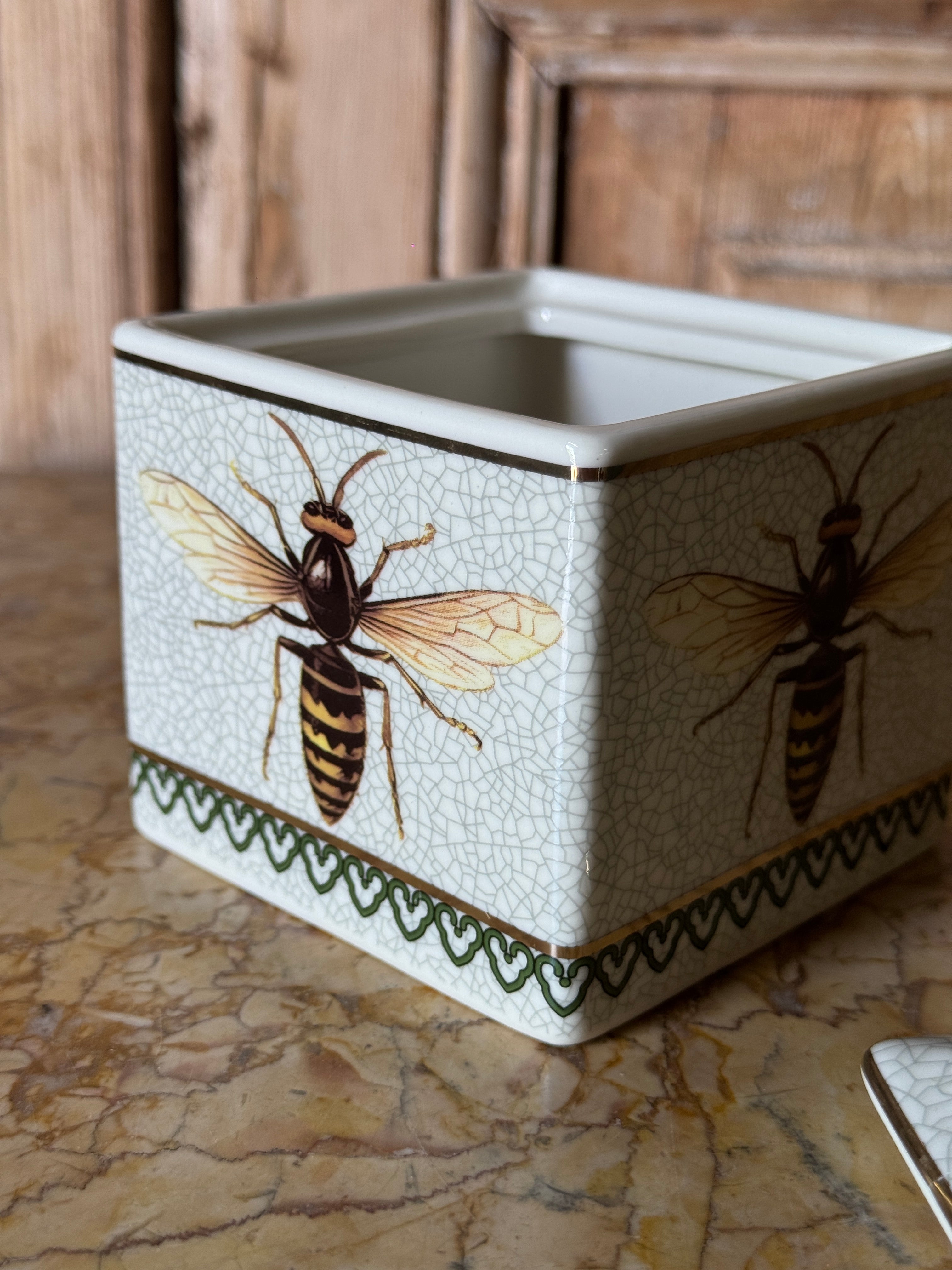 Bee Lidded Trinket Box - Green