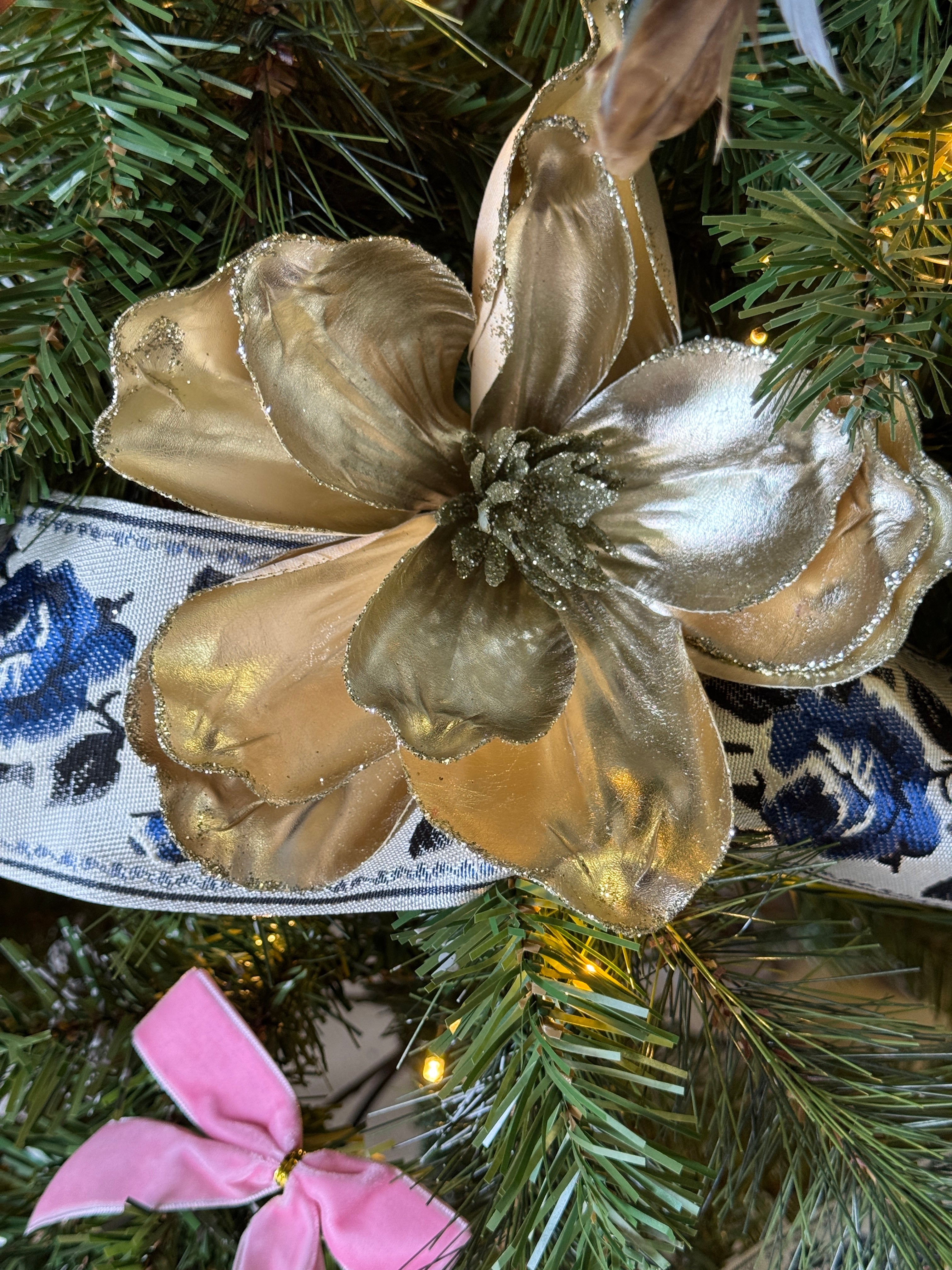 Glittered Clip On Magnolia Flowers – 3 Colours