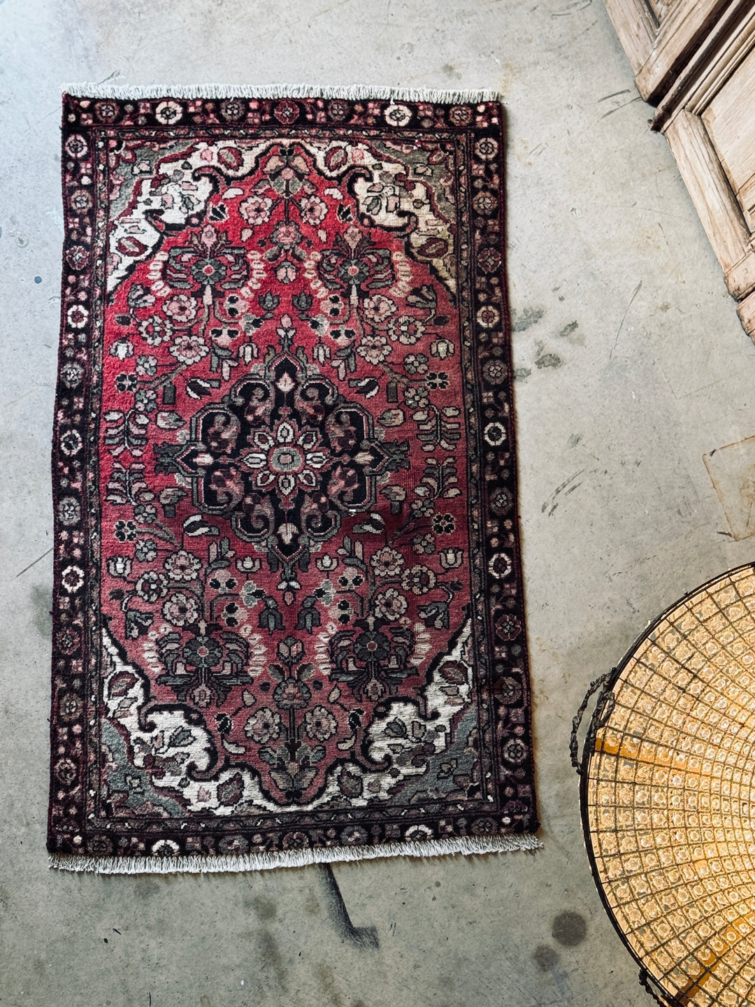 RUGS – Manor on George