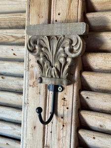 'Corinthian Crest' Carved Timber Wall Hook