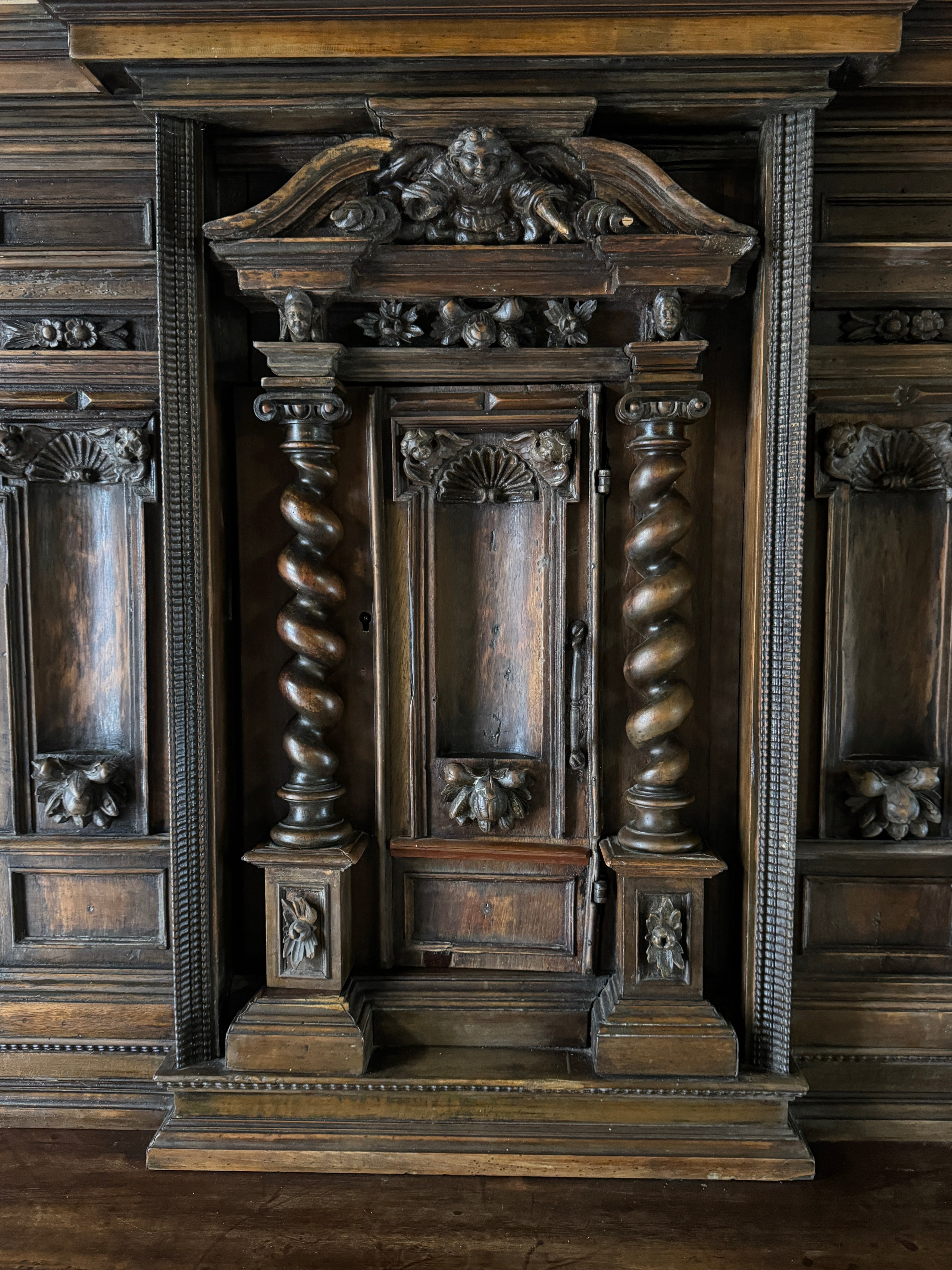 Antique French Renaissance Revival Buffet – 19th Century