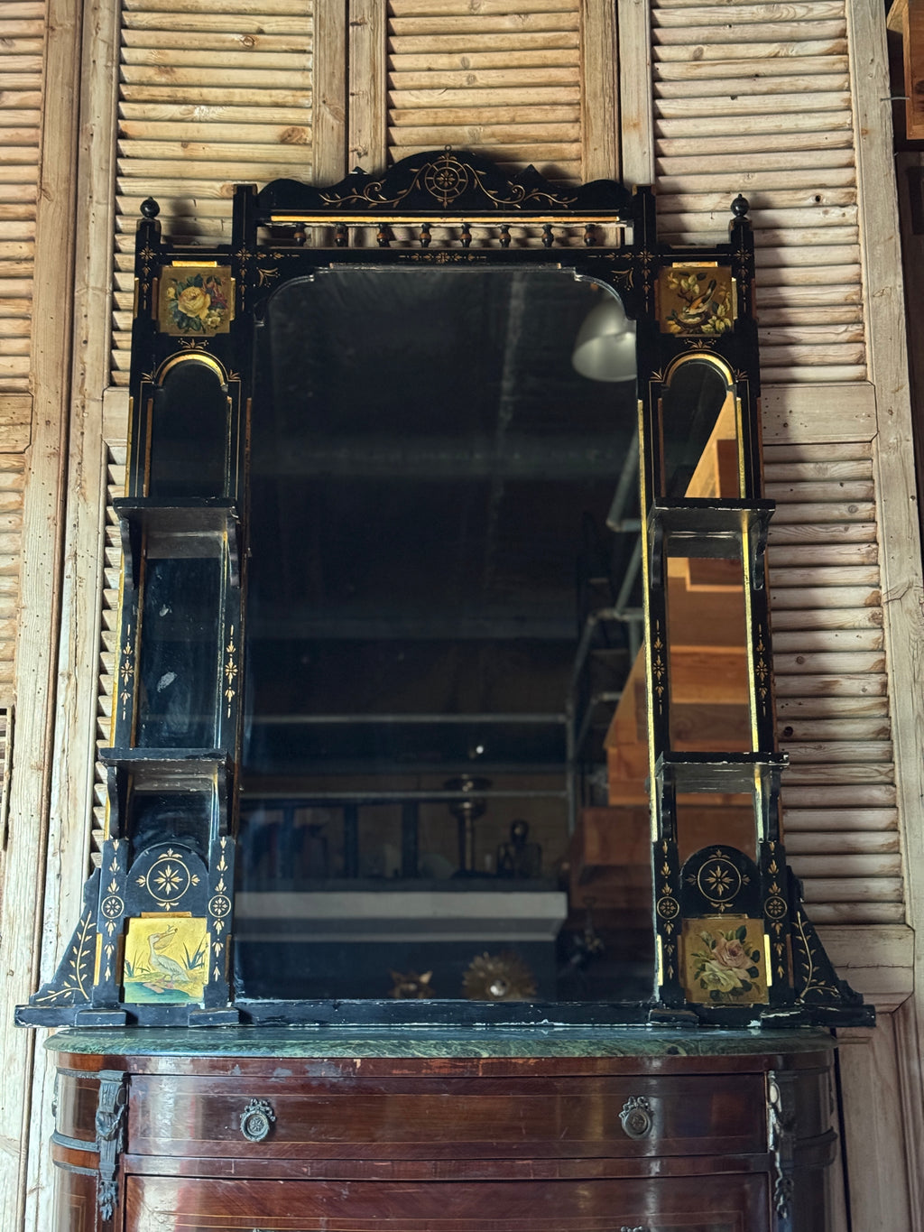 MIRRORS – Manor on George