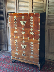 Antique Korean Ch’ung “Butterfly” Wedding Chest - Pyung-San region, circa 1850