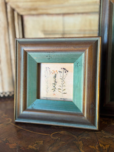 Vintage-Style Botanical Timber Frame (Two Sizes)