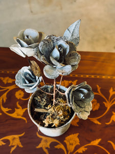 Objet Des Fleur Metal Floral Pot