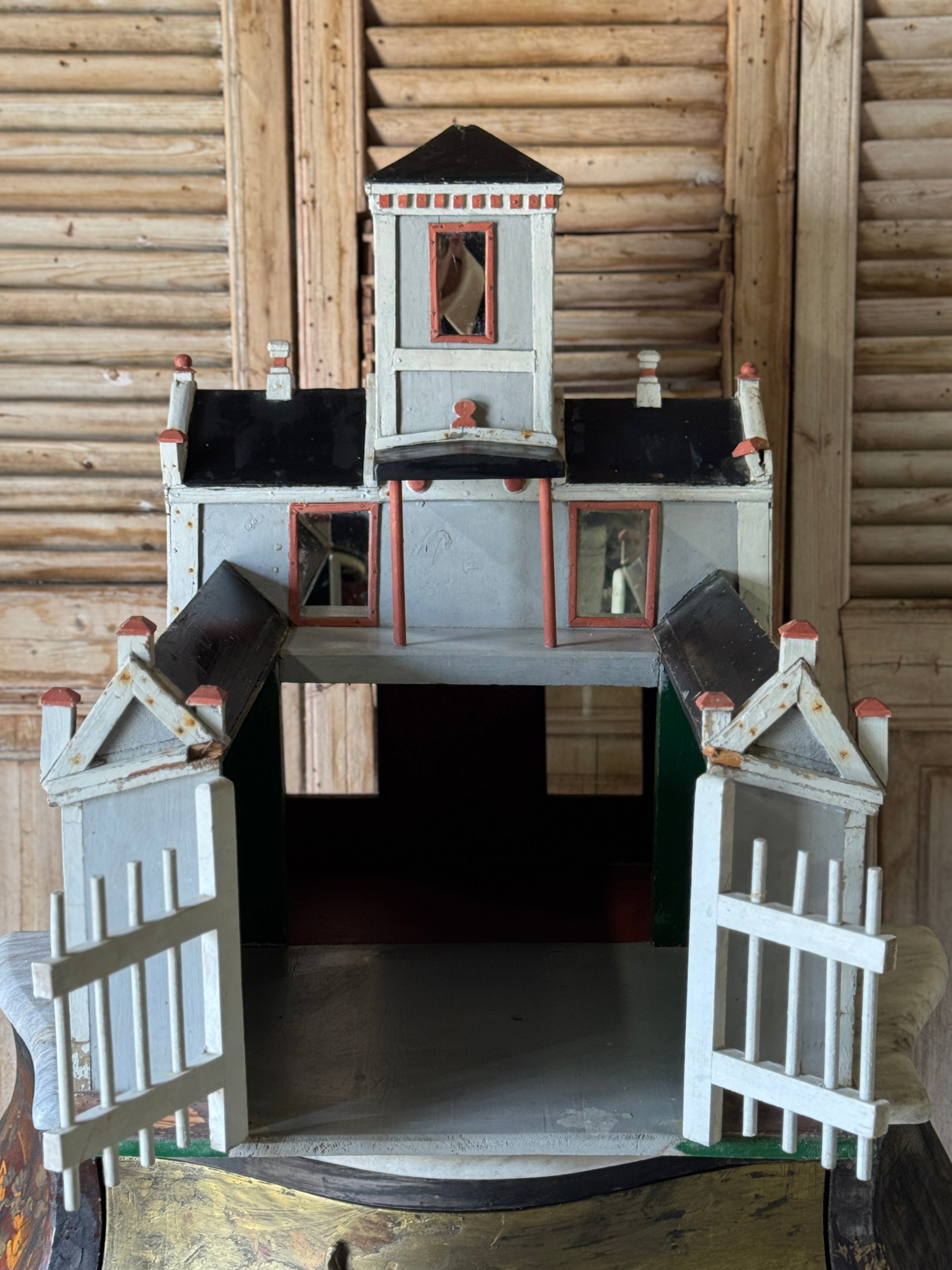 Vintage Model Barracks