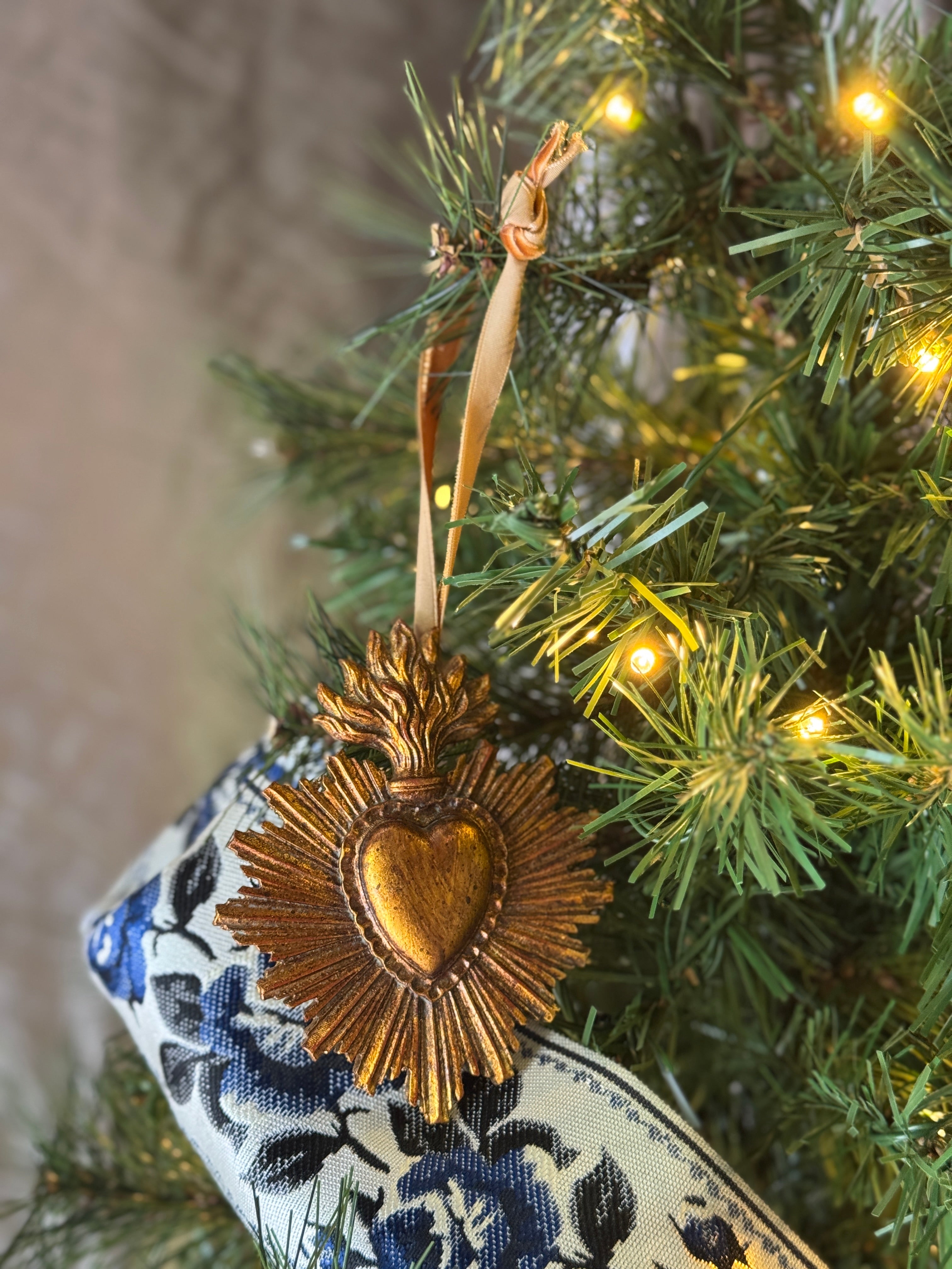 Sacred Heart on Velvet Ribbon