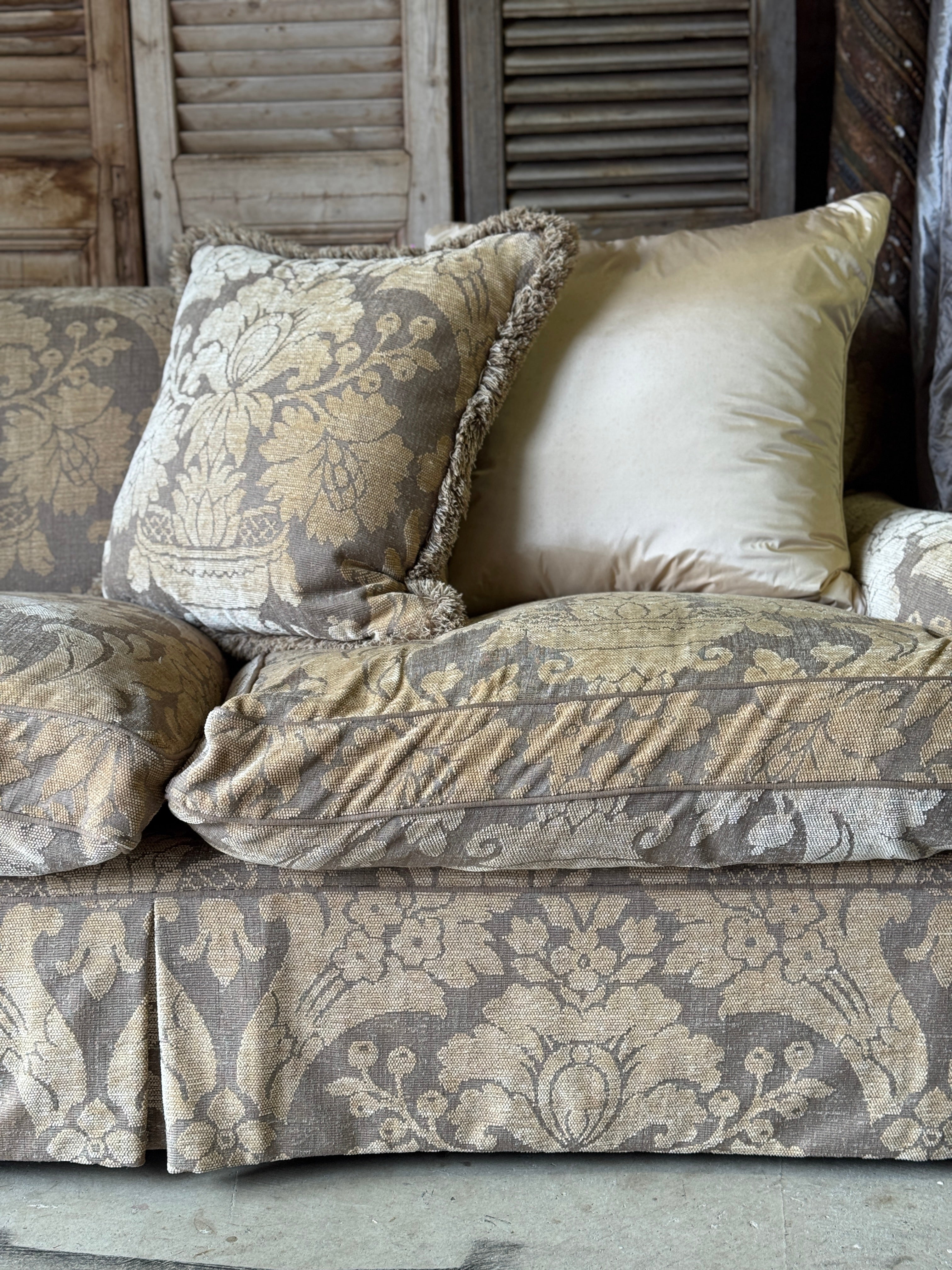 Vintage 3-Seater English Roll Arm Sofa with Original Cut Velvet Damask Upholstery