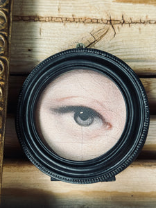 Mini Framed Eye (round grey)