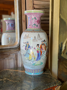 Vintage Chinese Famille Rose Porcelain Vase