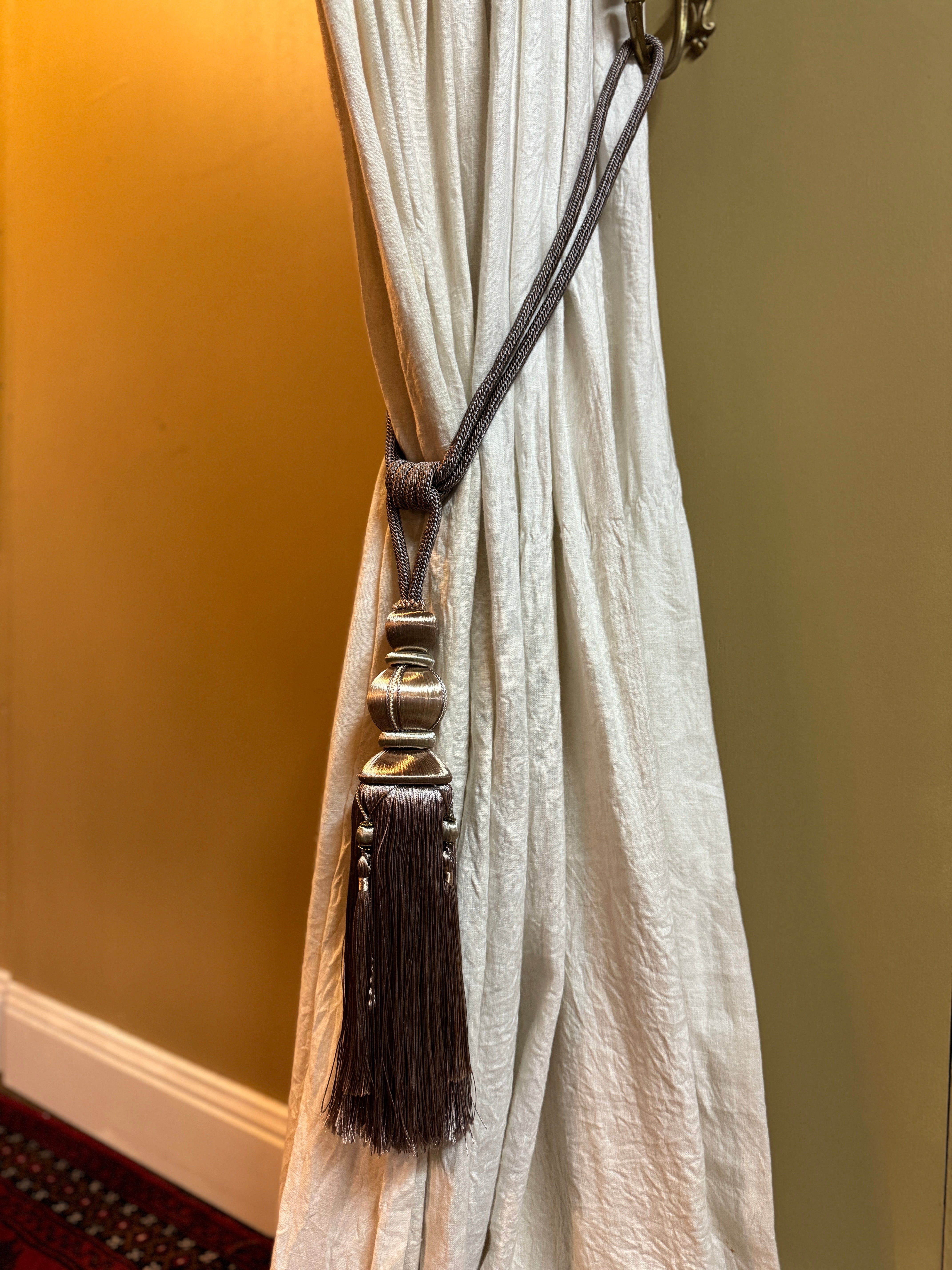 Large Mushroom/Taupe Tassel Curtain Tieback