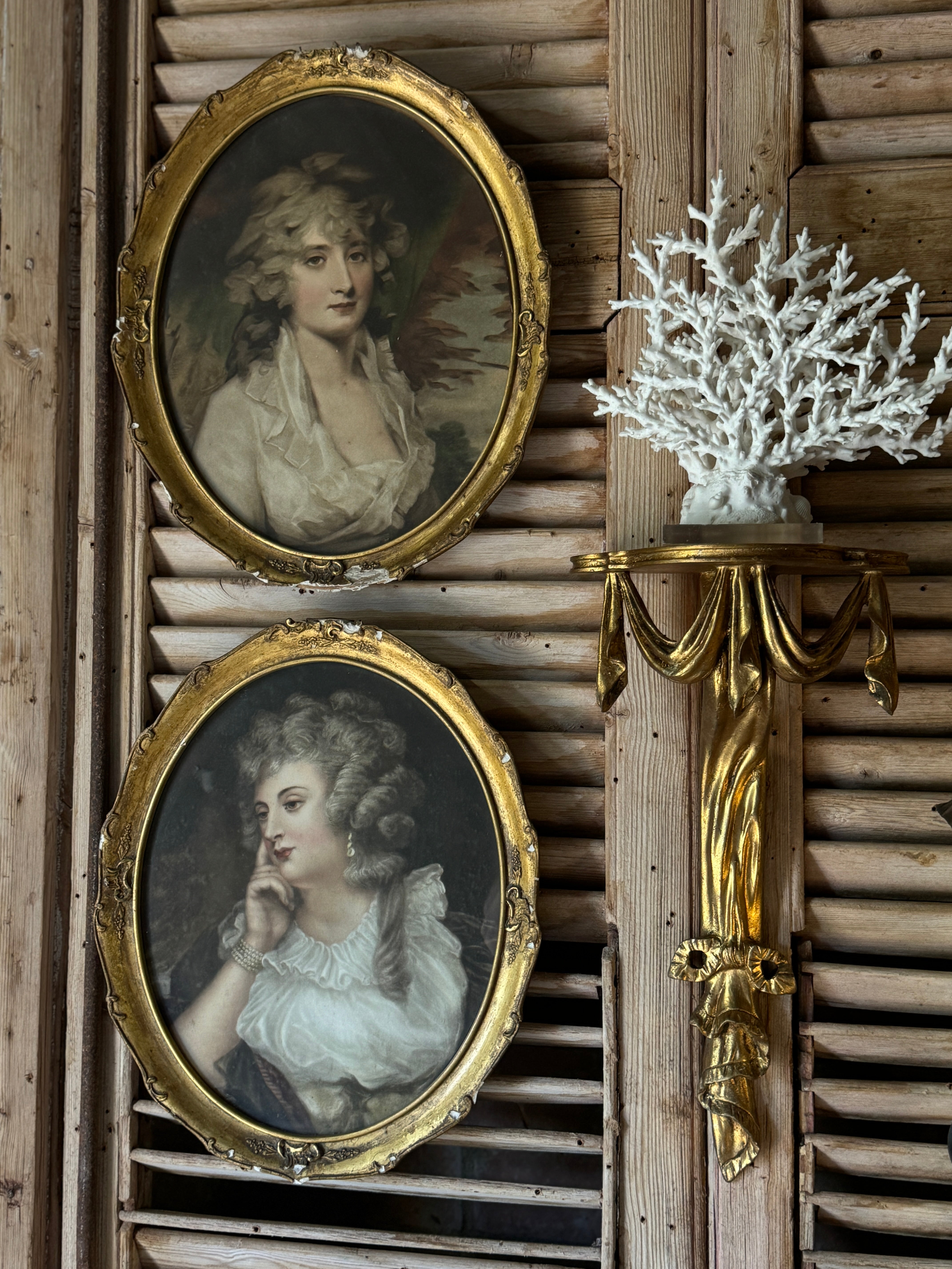 Pair of Antique Gilt 1925 Framed Portraits