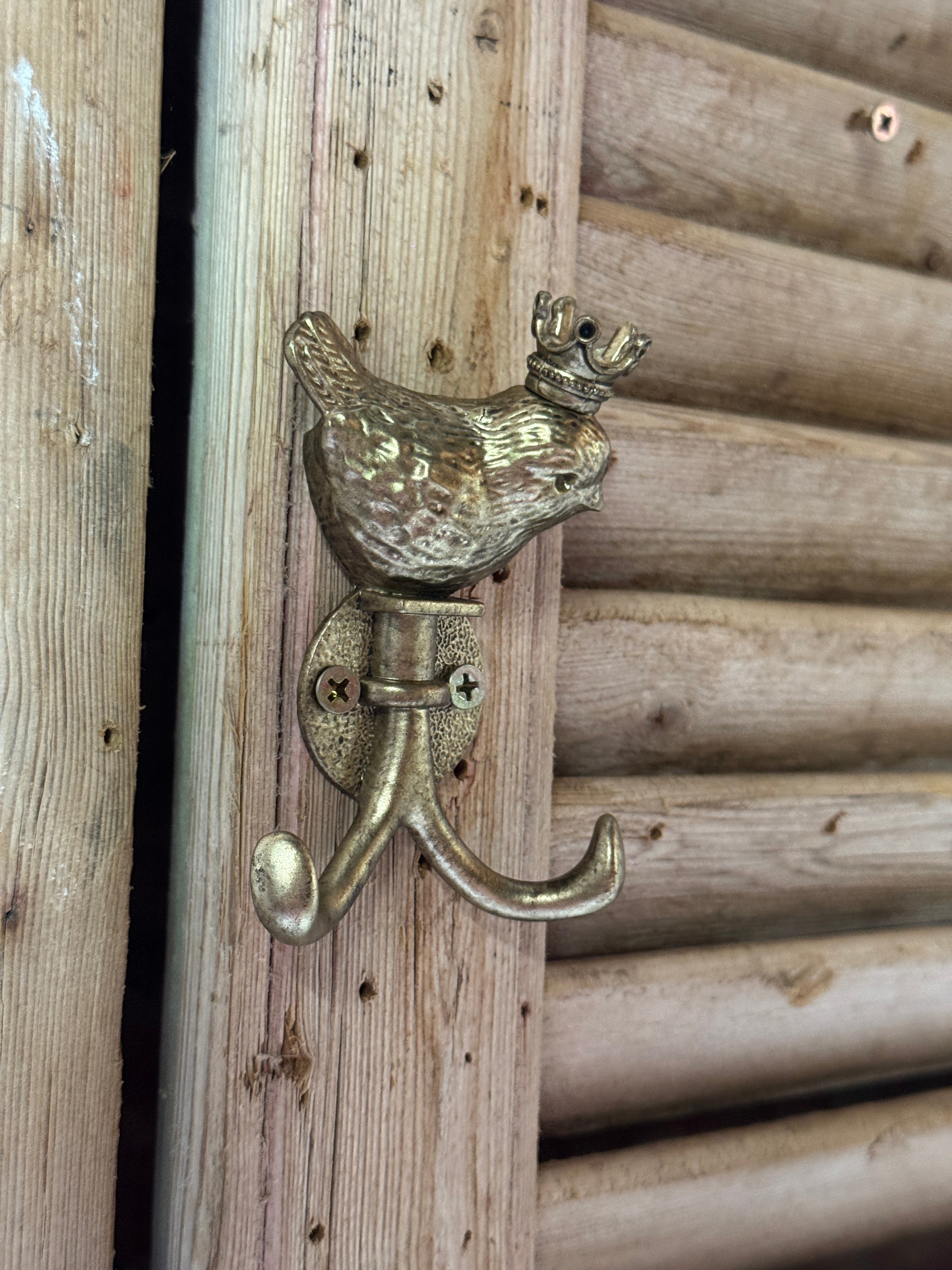 Crowned Bird Wall Hook – Antique Gold Finish