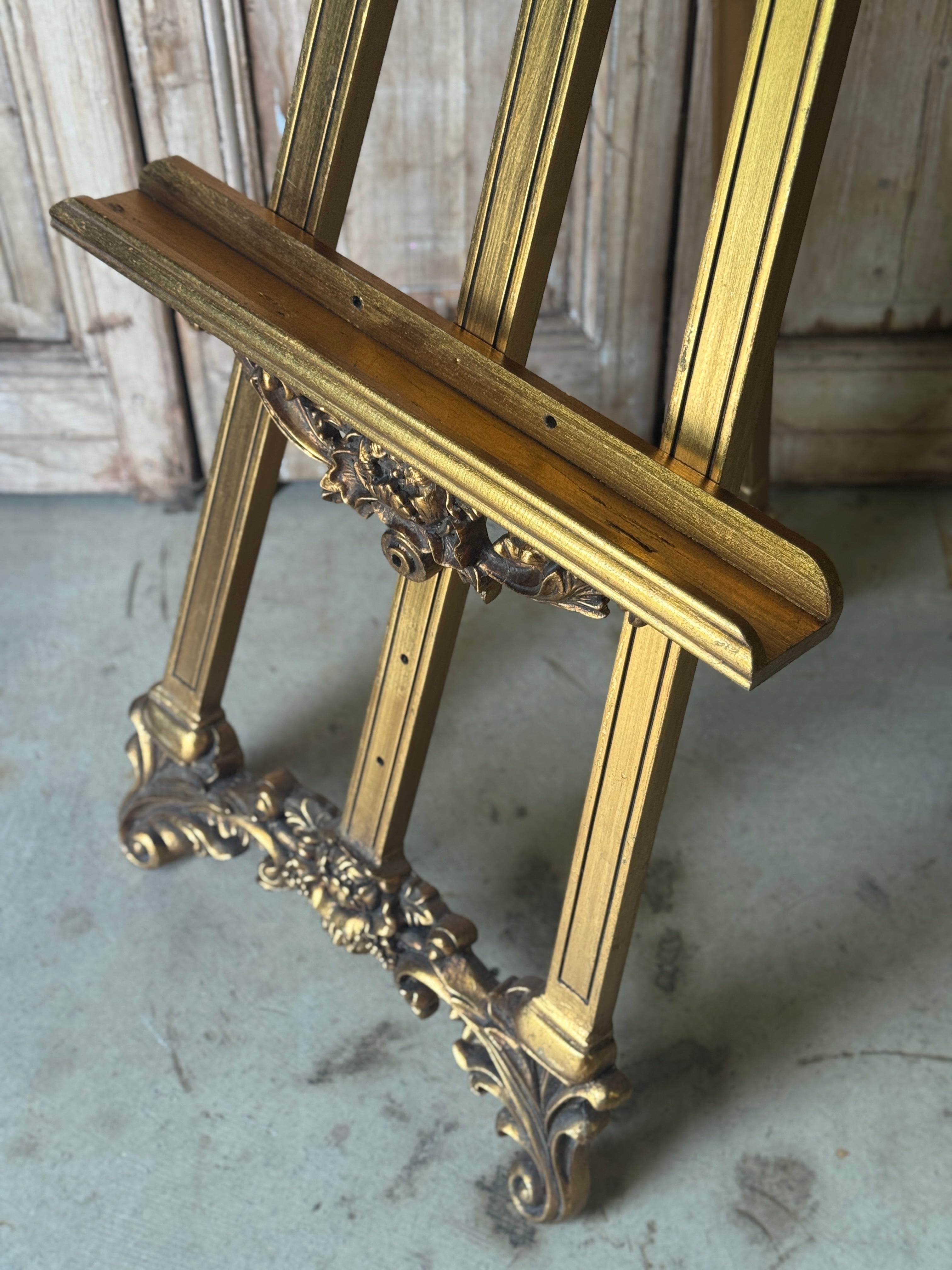 Ornate Rococo Gilt Easel