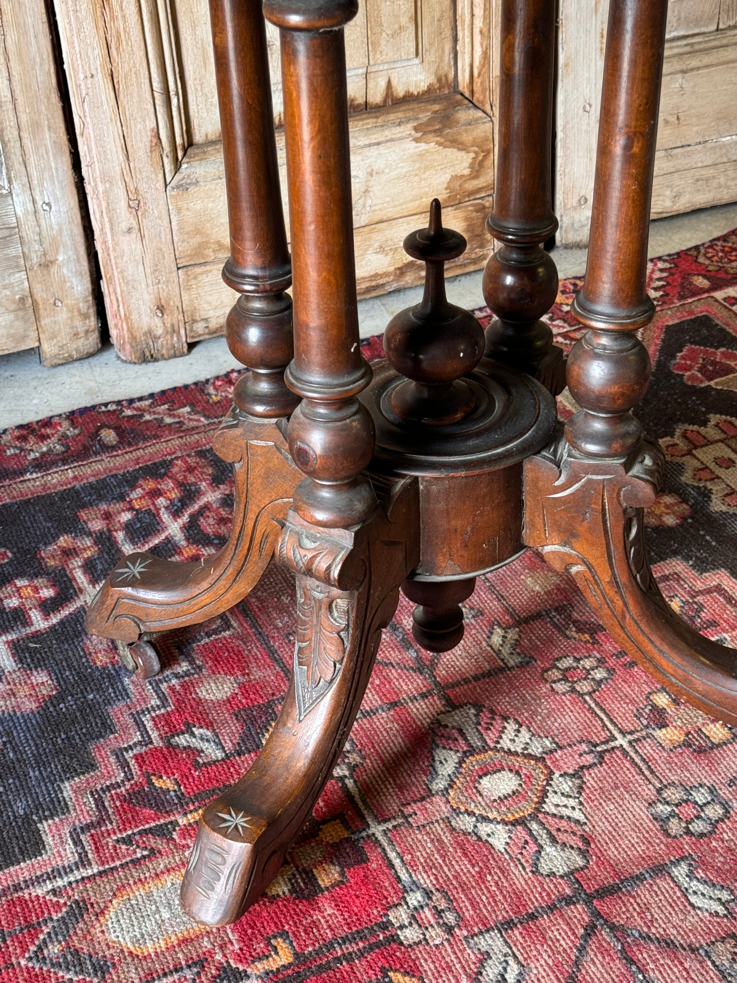 Antique Victorian Walnut Oval Table with Birdcage Base