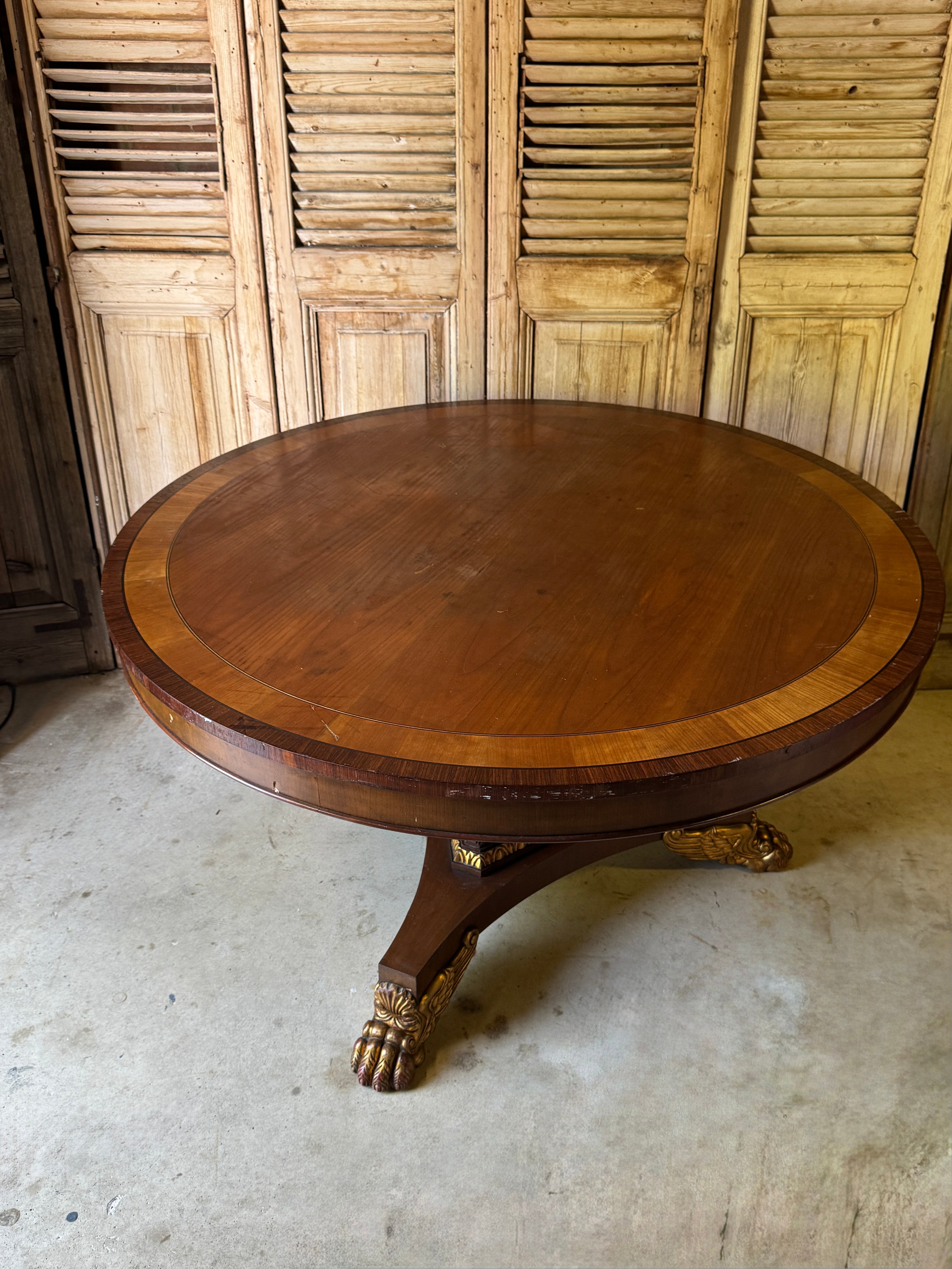 Vintage Baker Furniture Round Regency Pedestal Table