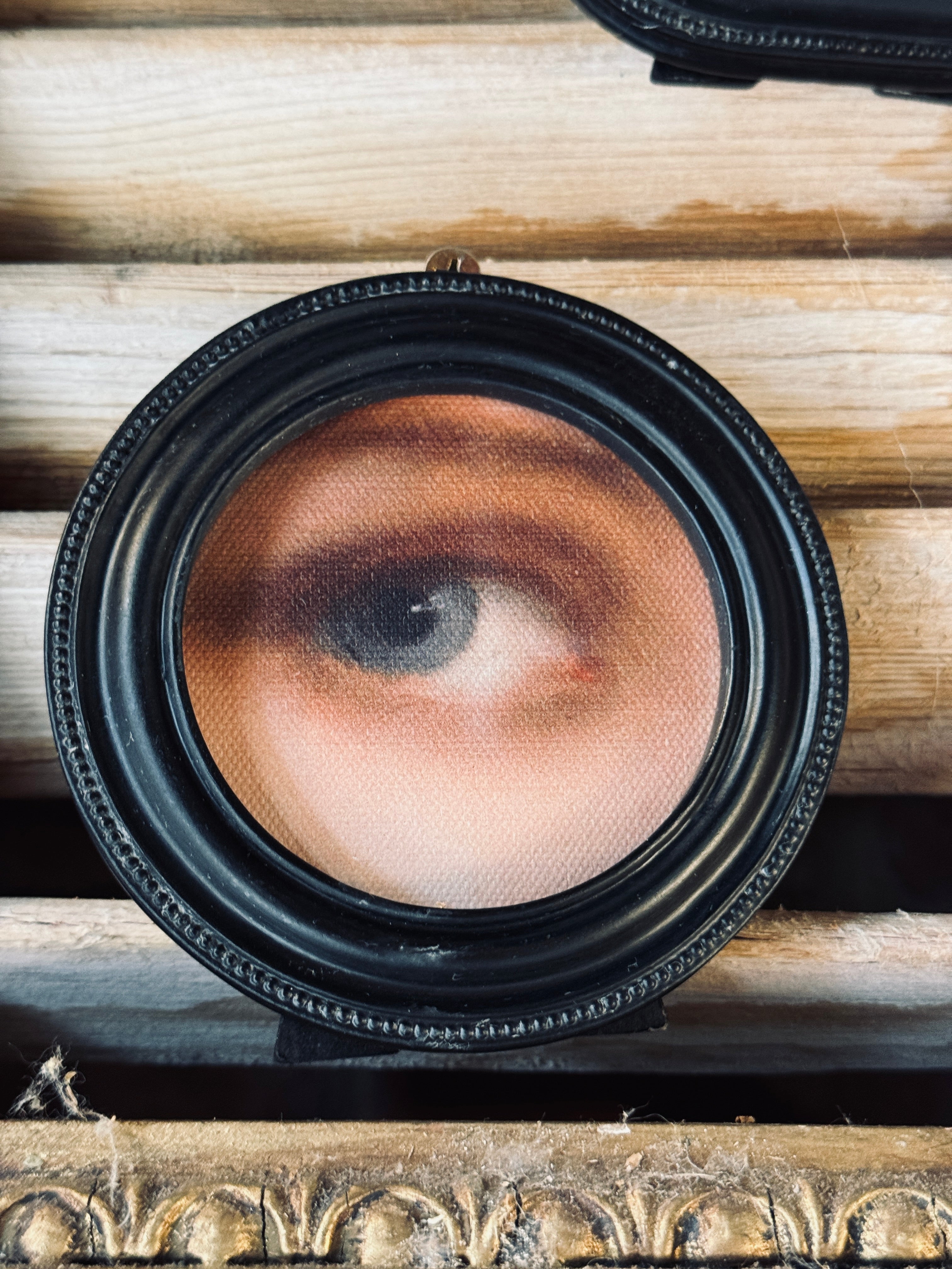 Mini Framed Eye (round blue)