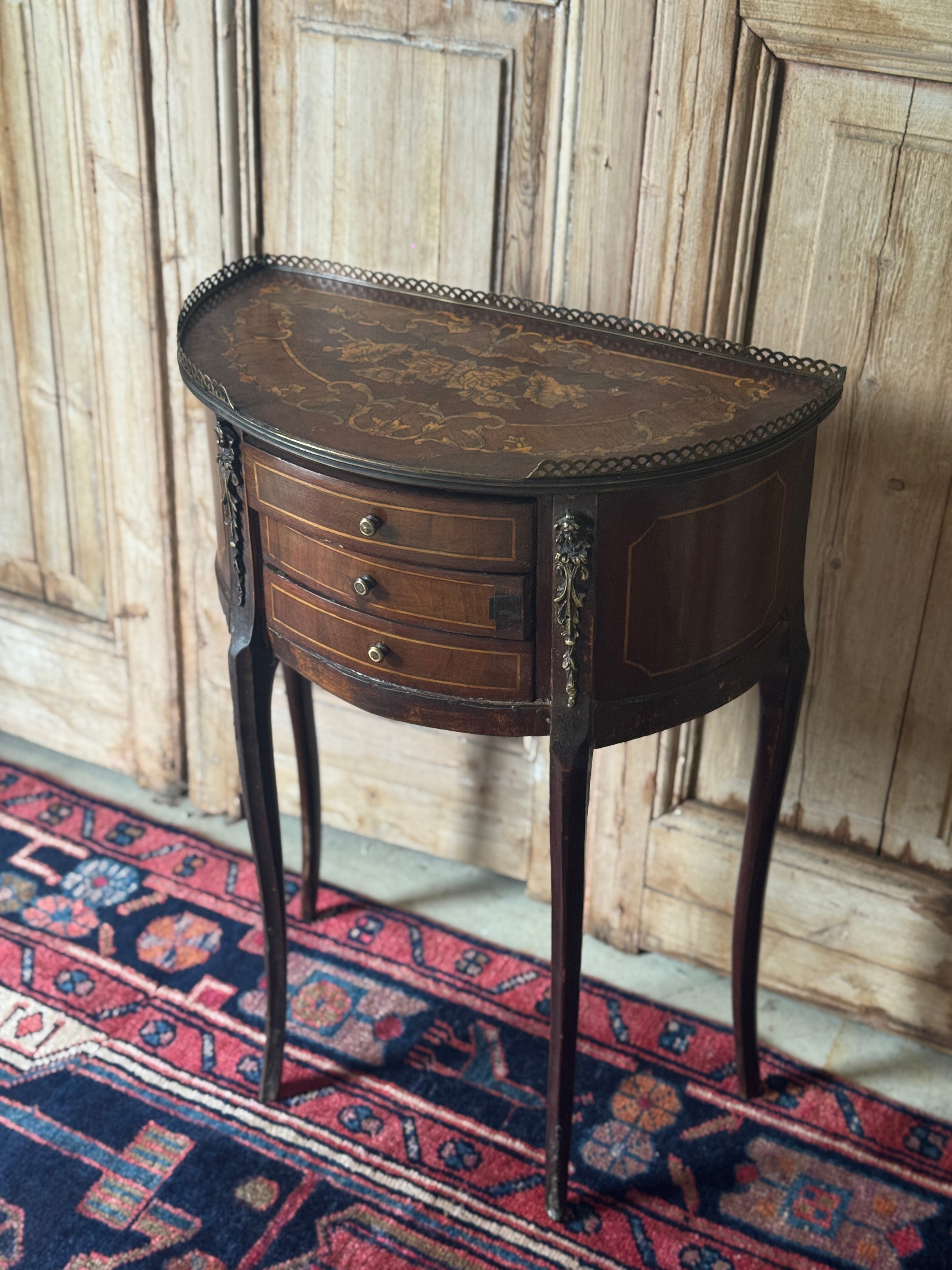 Vintage French Louis XV-Style Marquetry Side Table
