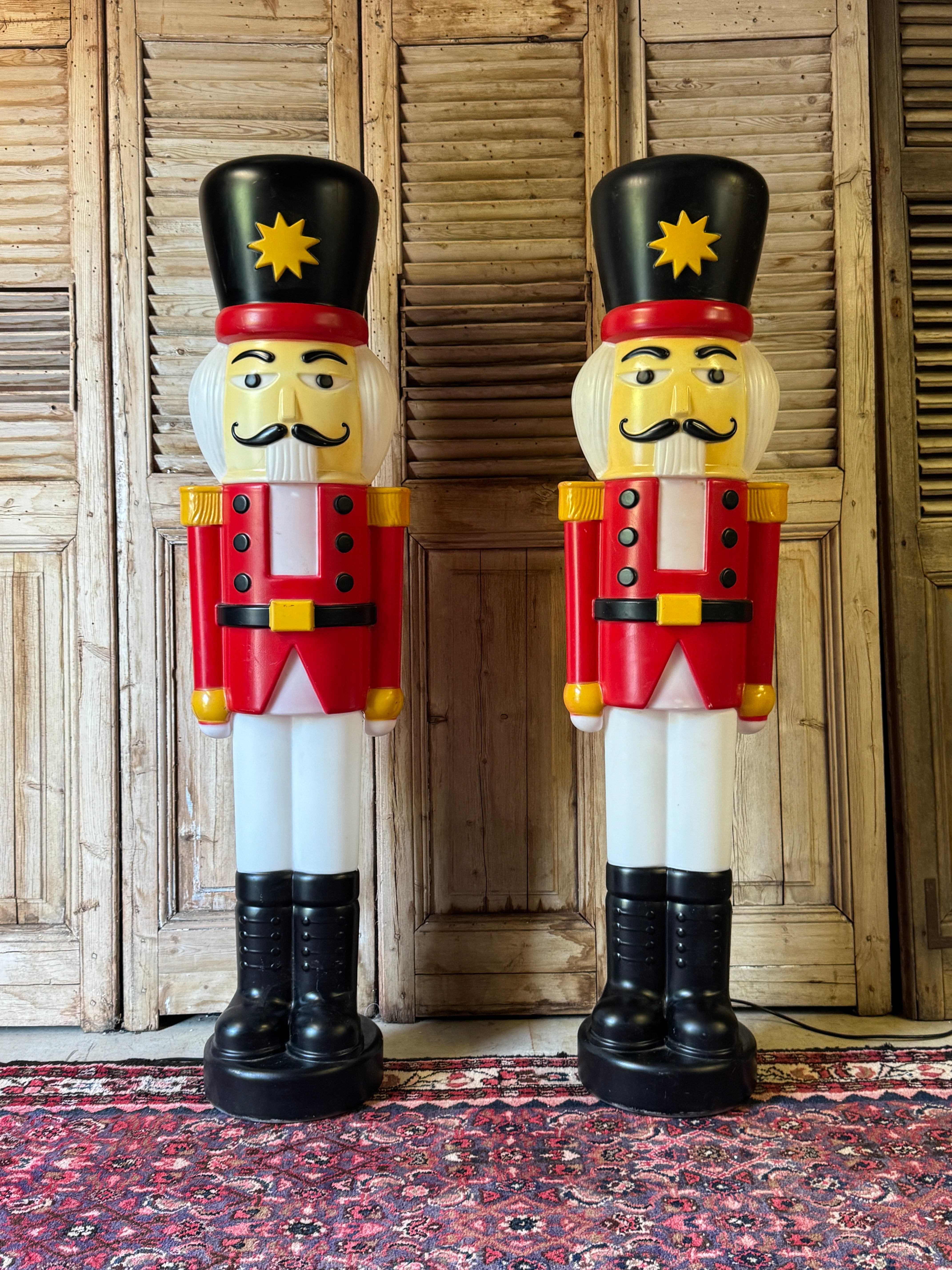 Vintage Light Up Nutcracker Pair