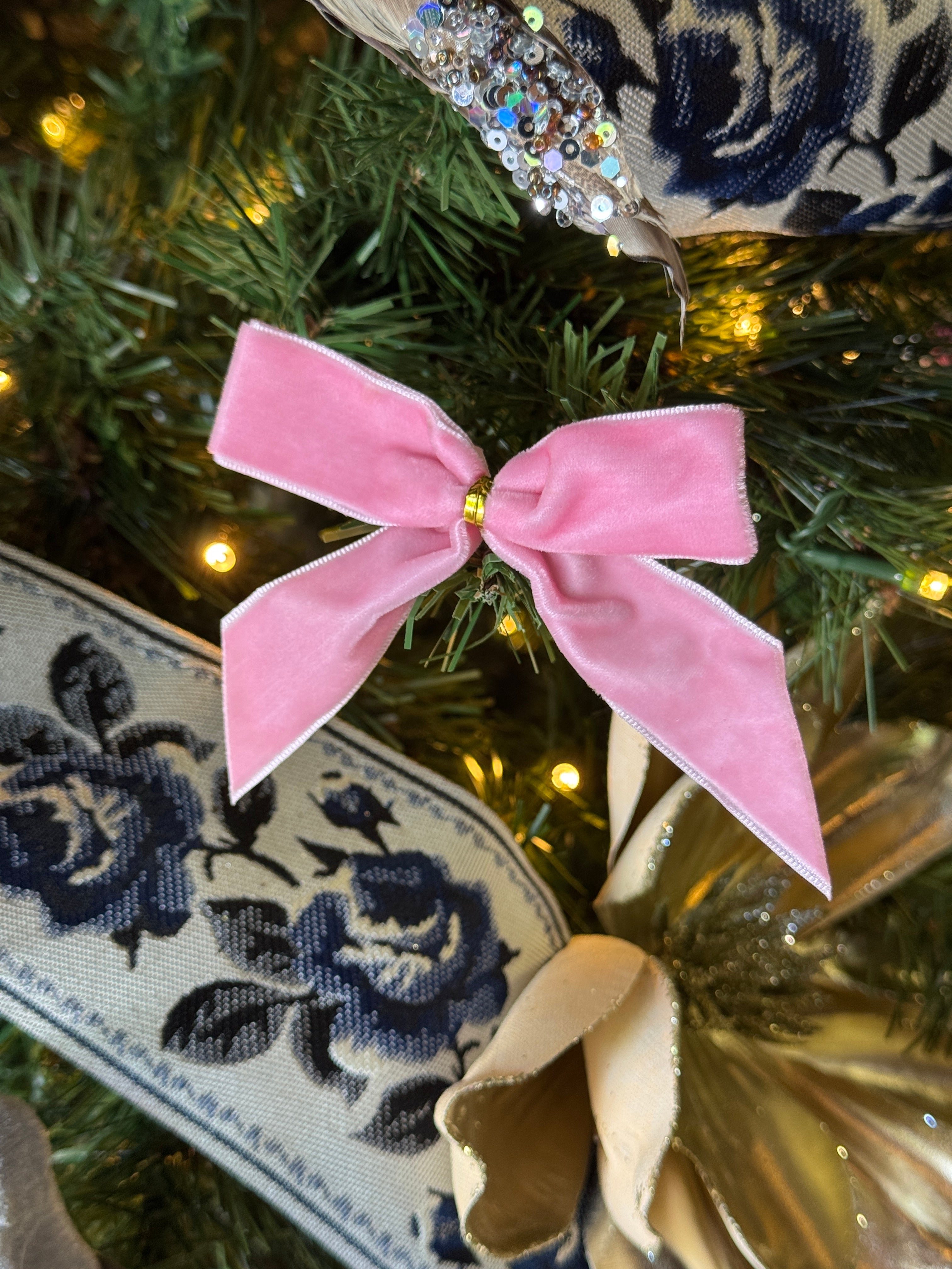 Velvet Ribbon Bow – Pink