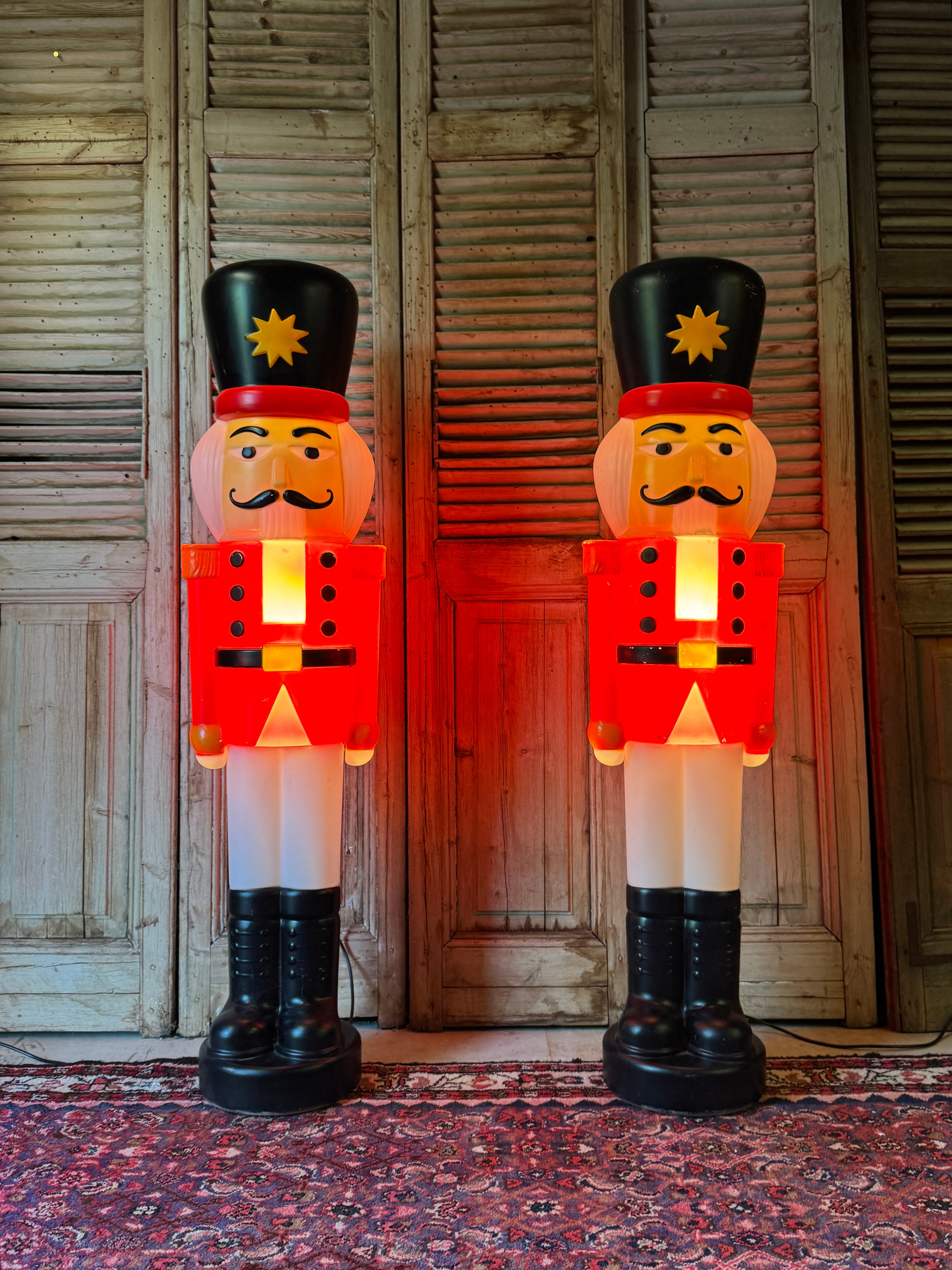 Vintage Light Up Nutcracker Pair
