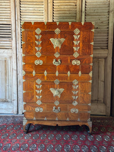 Antique Korean Ch’ung “Butterfly” Wedding Chest - Pyung-San region, circa 1850