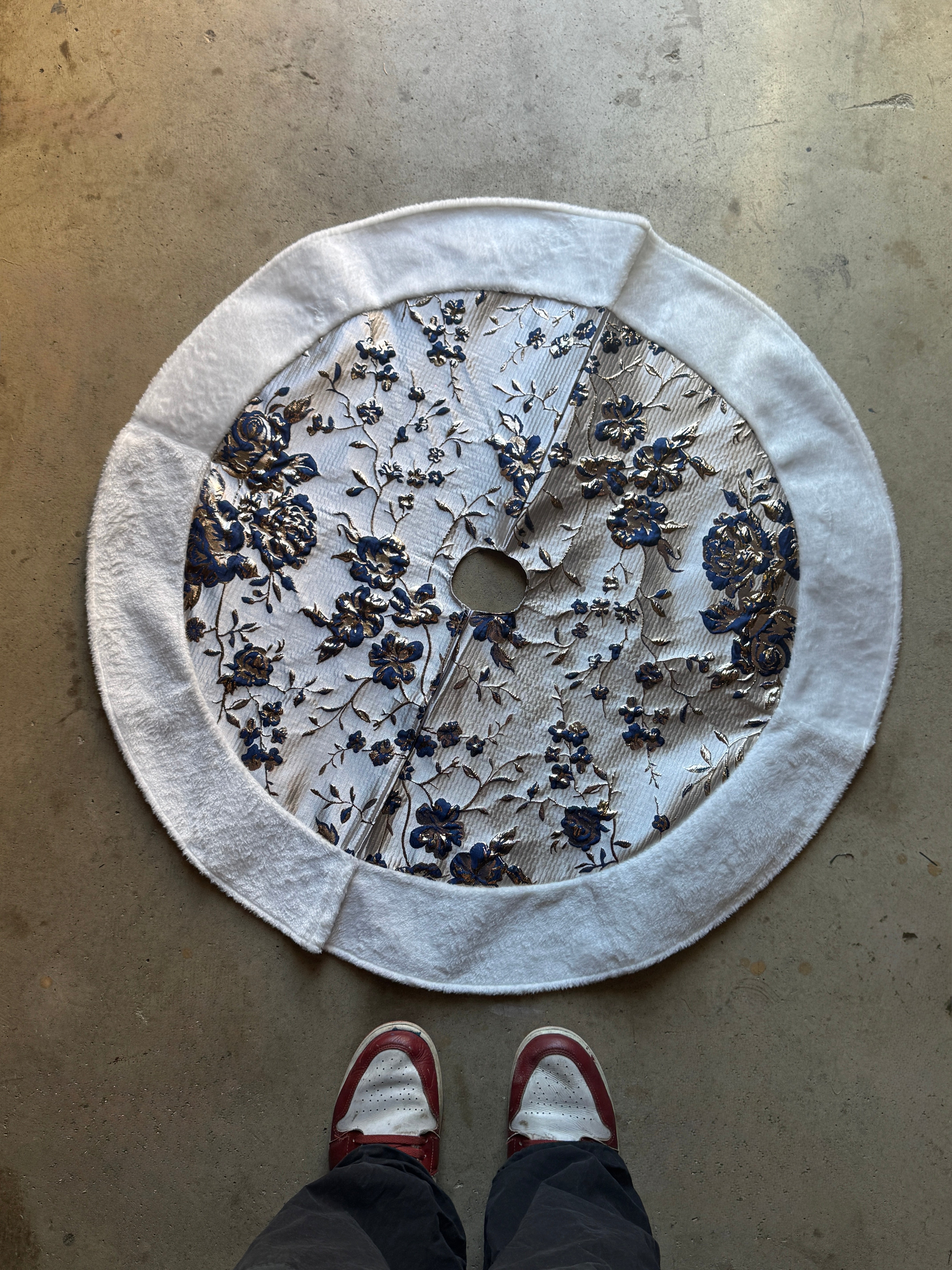 Jacquard Christmas Tree Skirt