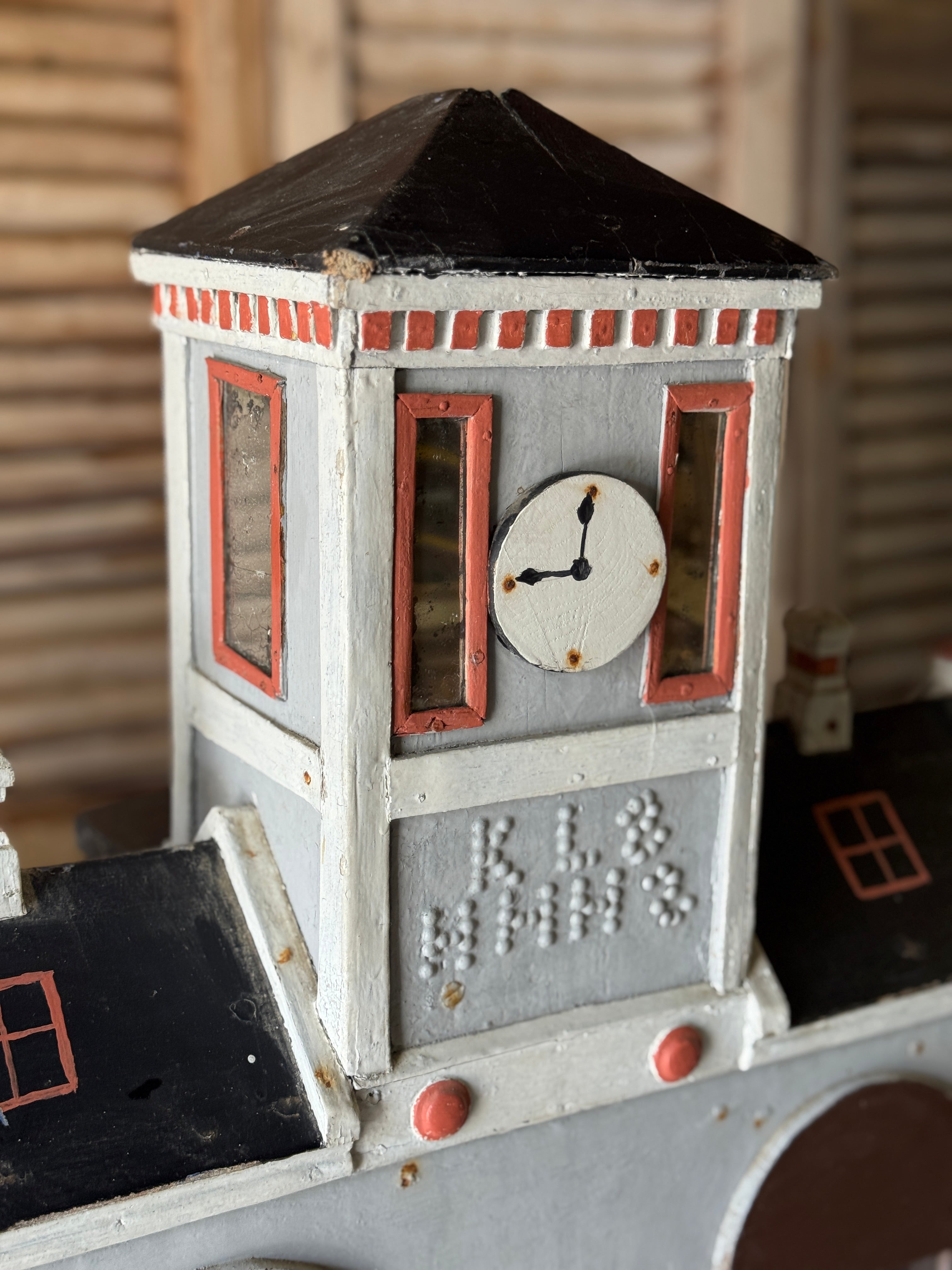 Vintage Model Barracks