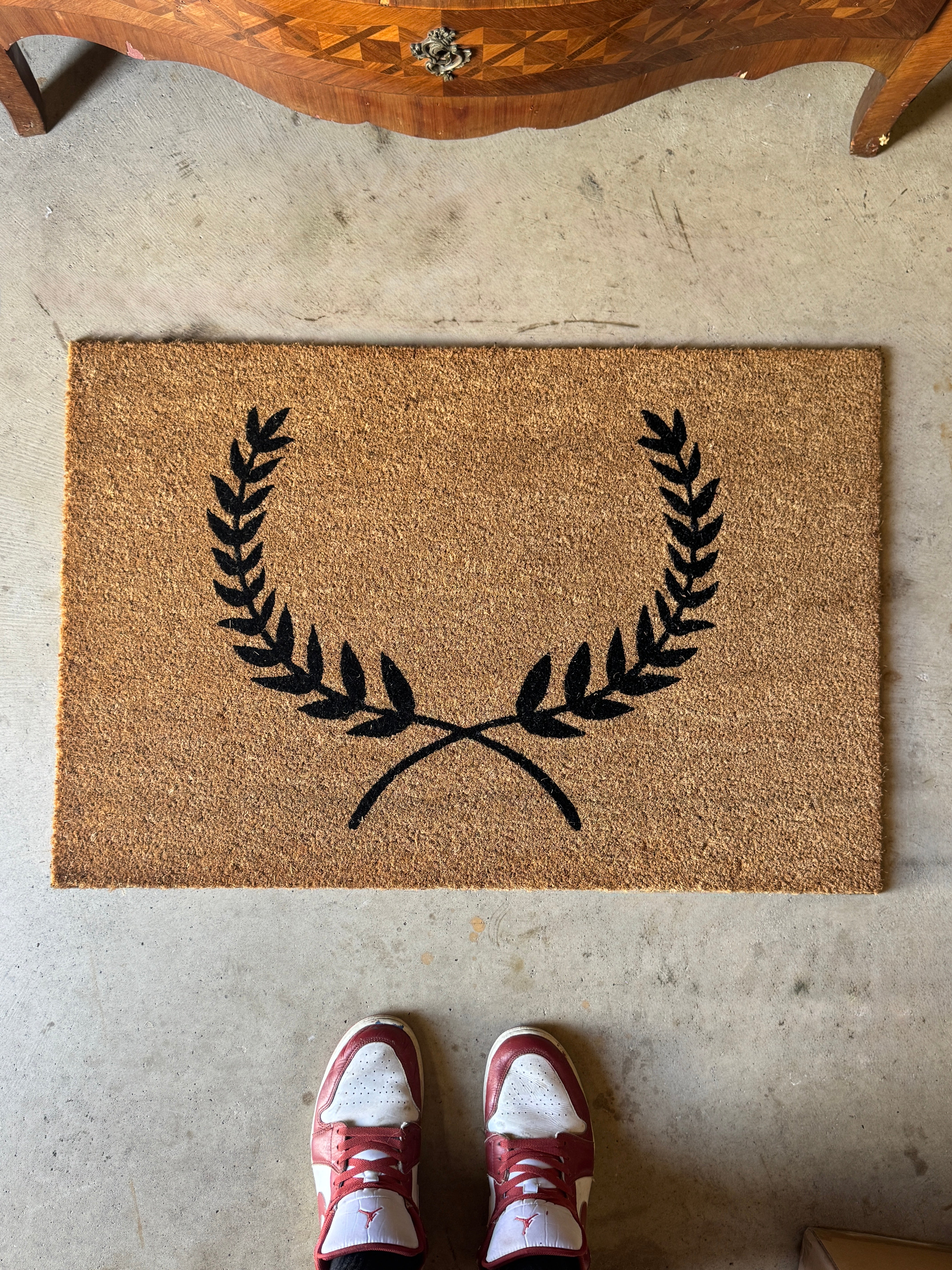 Laurel Wreath Vinyl-Back Doormat