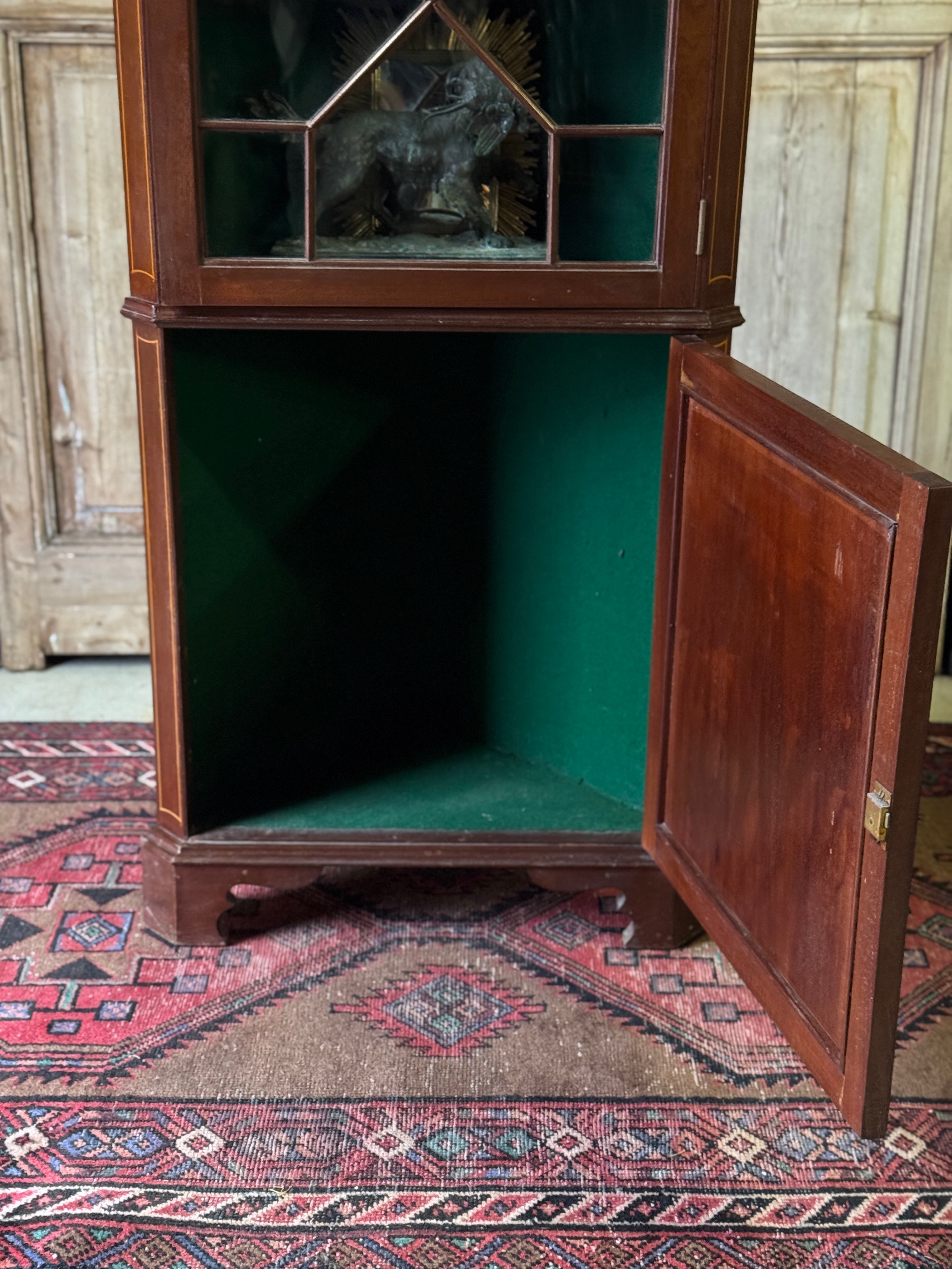 Antique Edwardian Corner Cabinet with Astragal Door and Green Felt Lined Display