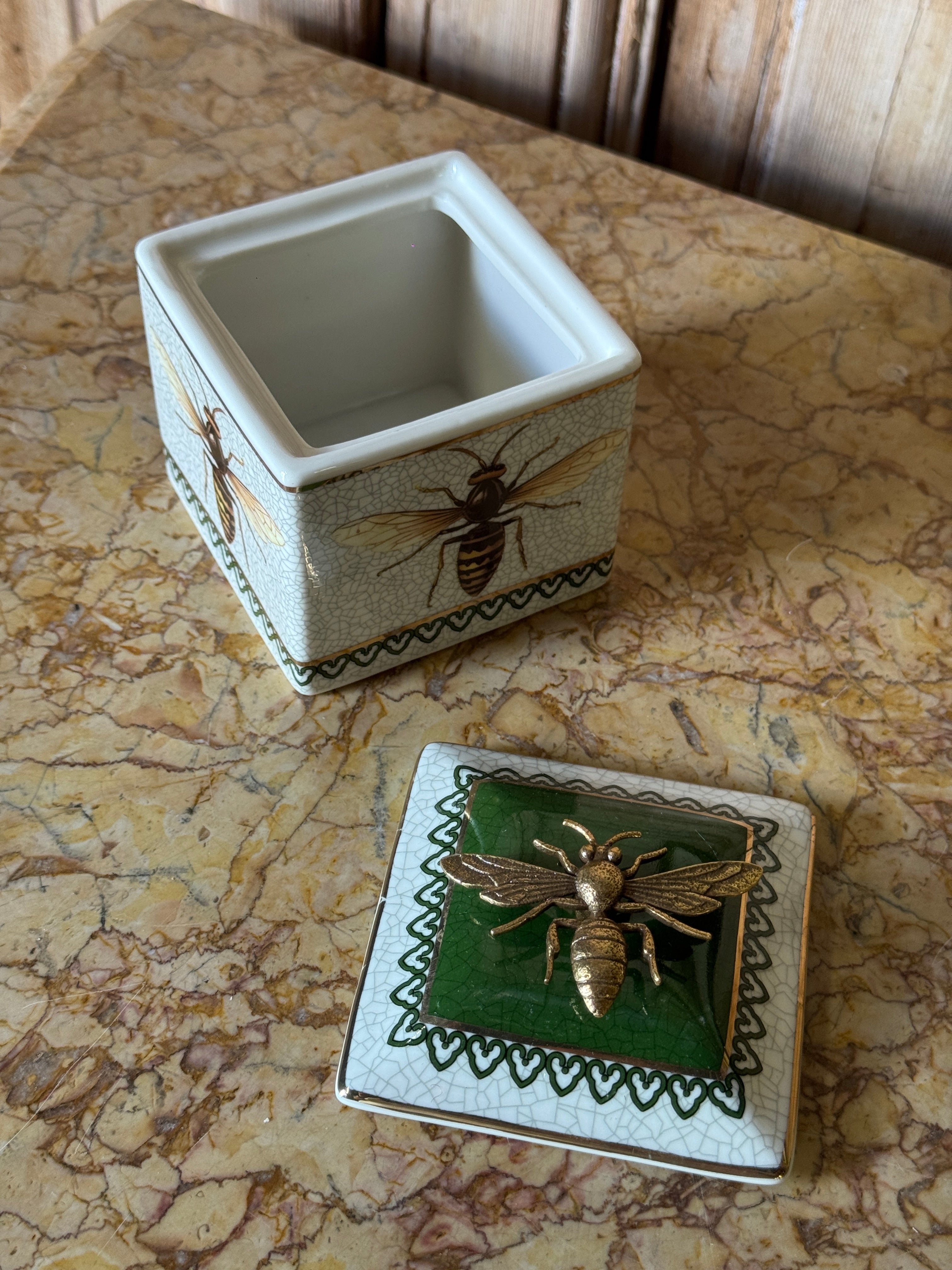 Bee Lidded Trinket Box - Green