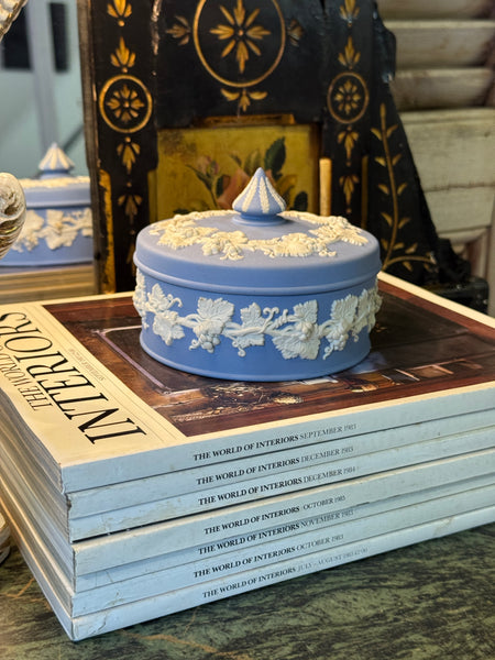 Vintage Wedgwood Jasperware Lidded Trinket Box – Manor on George