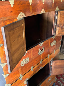Antique Korean Ch’ung “Butterfly” Wedding Chest - Pyung-San region, circa 1850