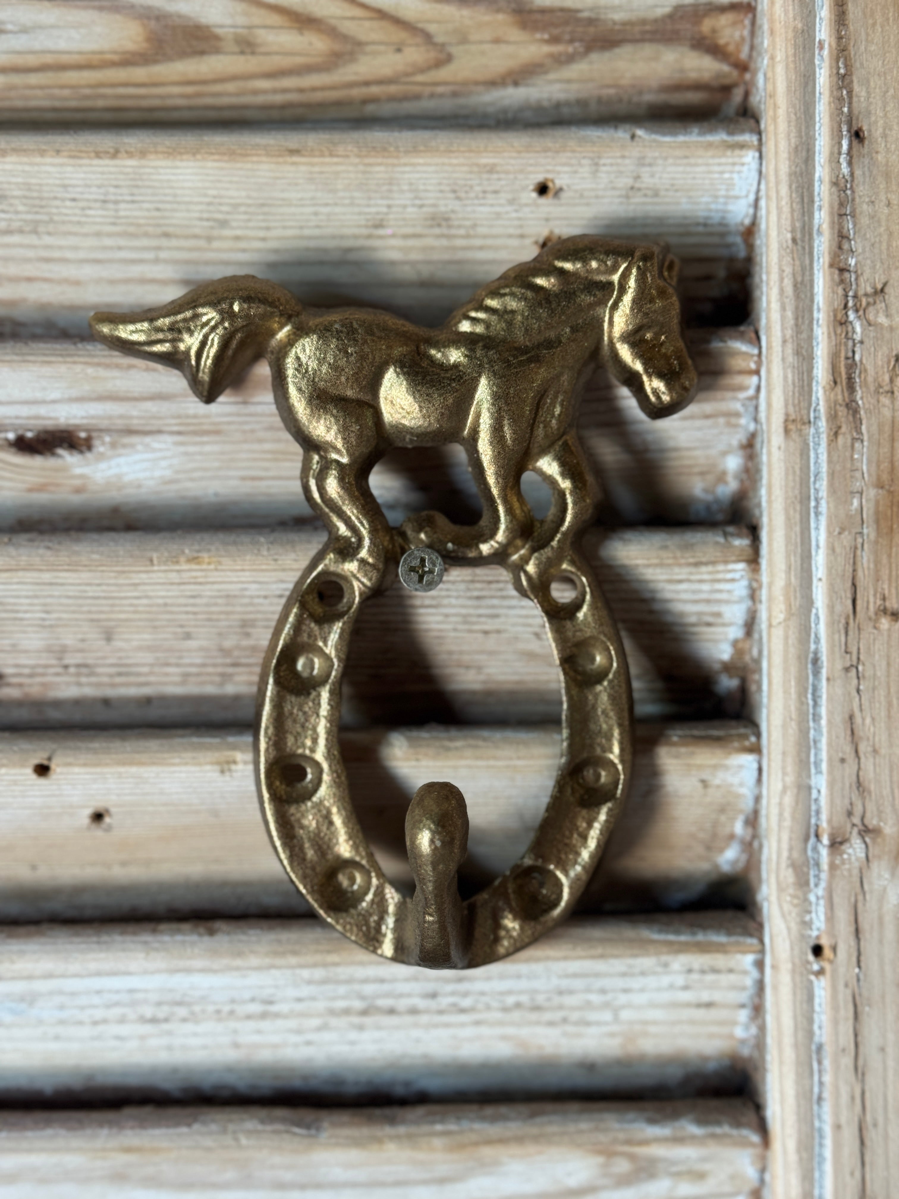 Horse & Horseshoe Wall Hook – Antique Brass Finish