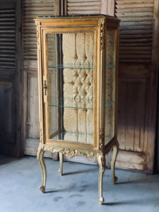 Gilt French Style Vitrine / Display Cabinet