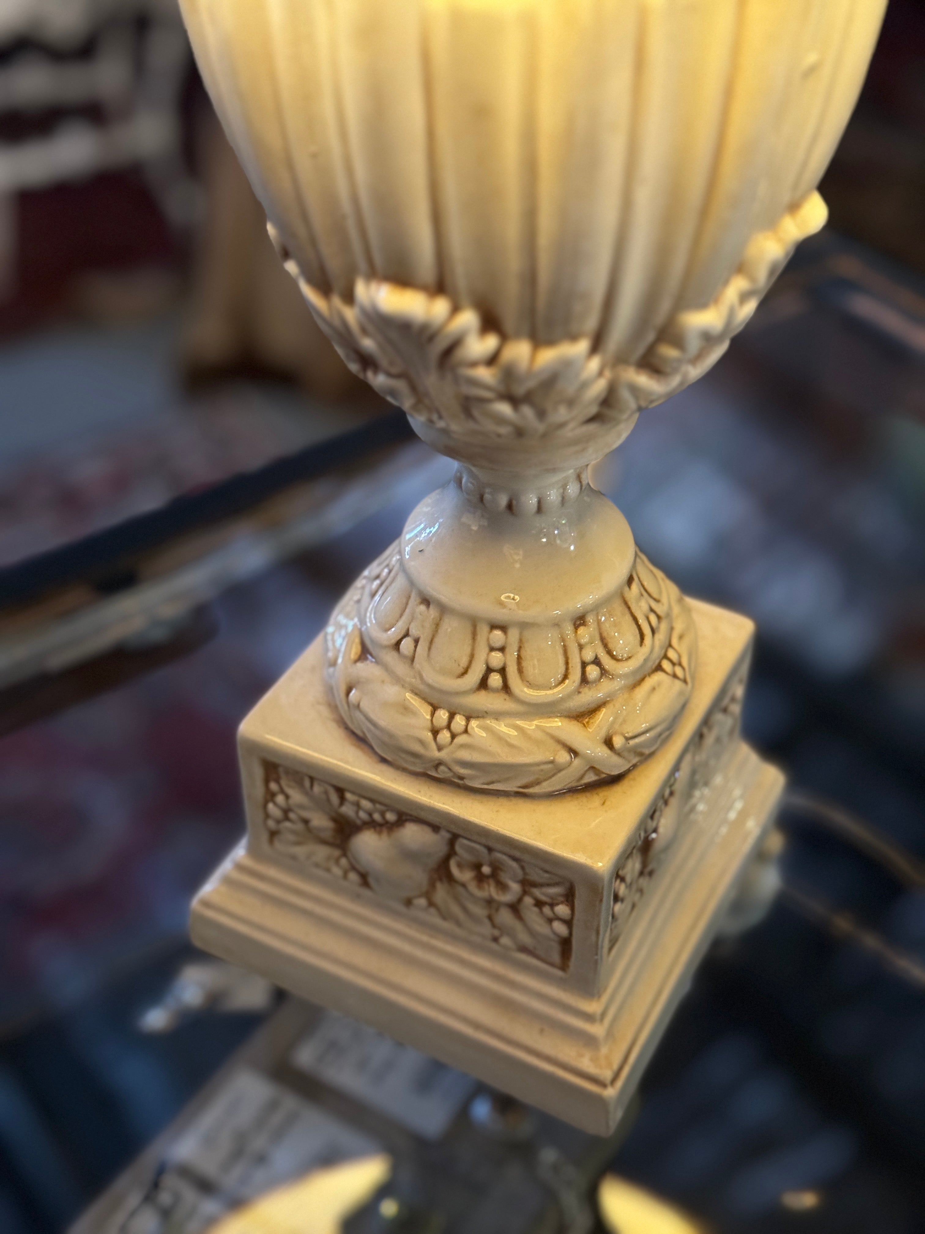 Vintage Italian Majolica Urn Ceramic Lamp