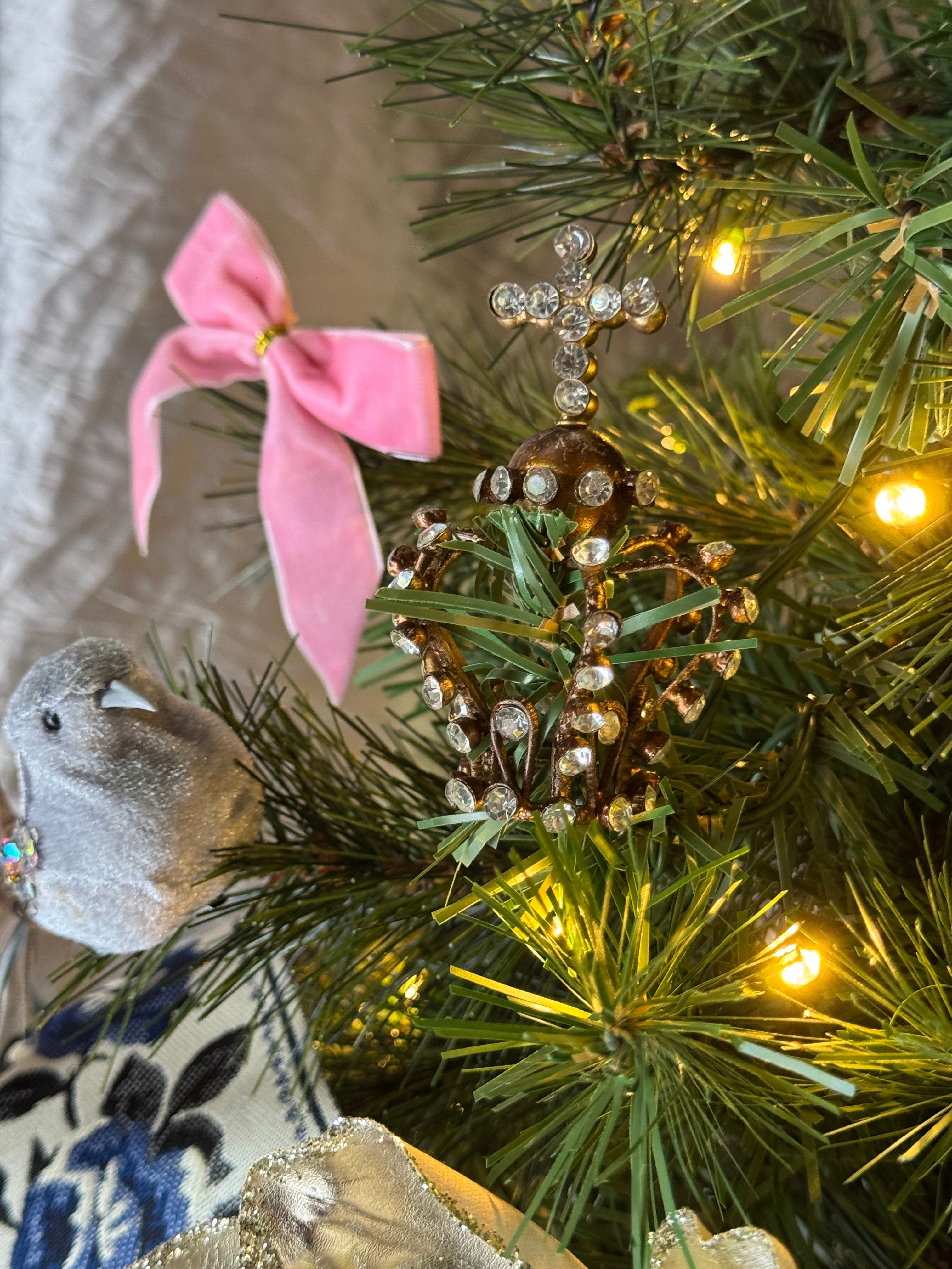 Mini Diamanté Crown Name Card Holder / Decor
