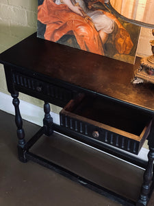 17th Century Style Oak Hall Table