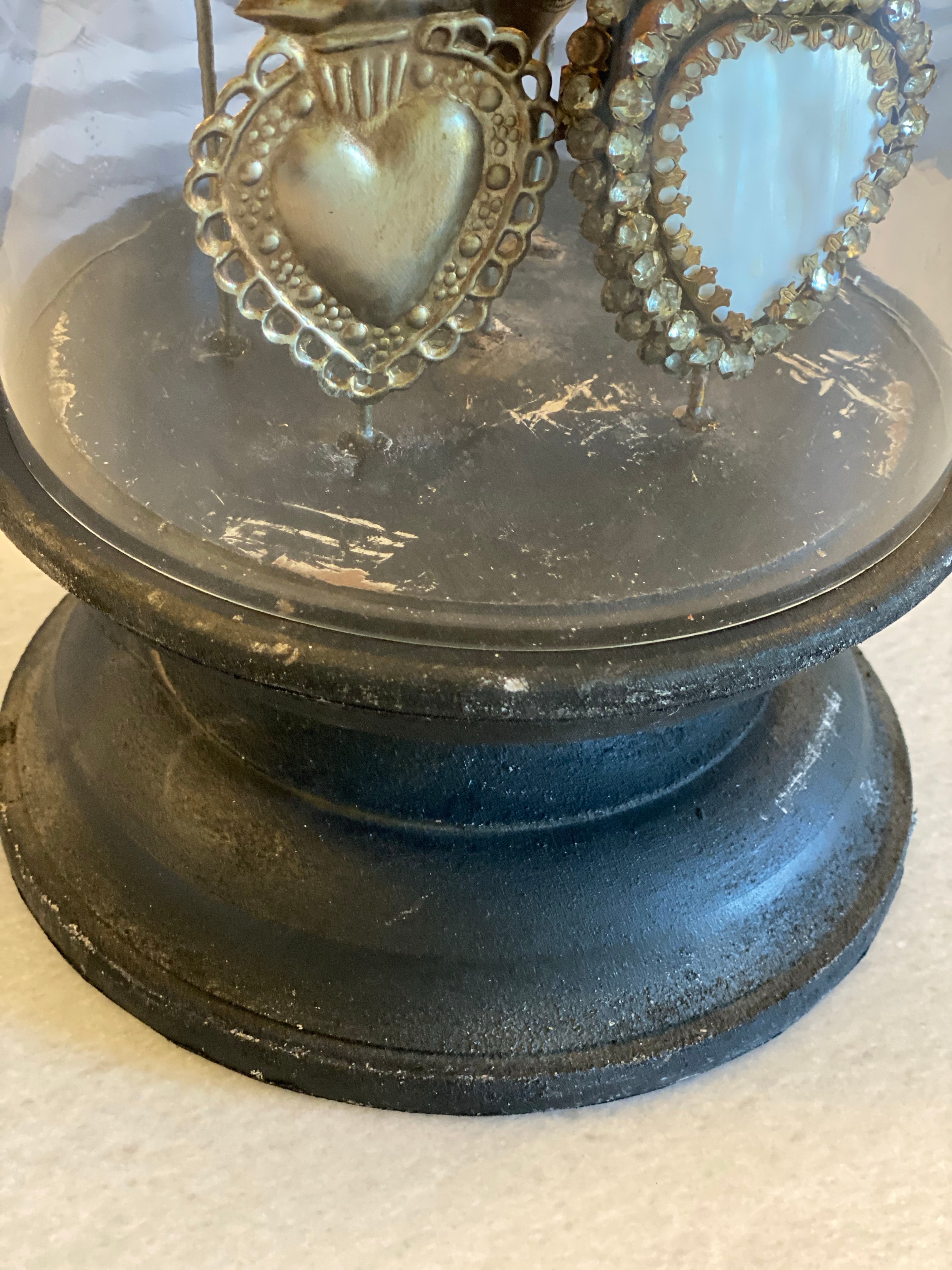 Sacred Hearts in Cloche - 2 Designs